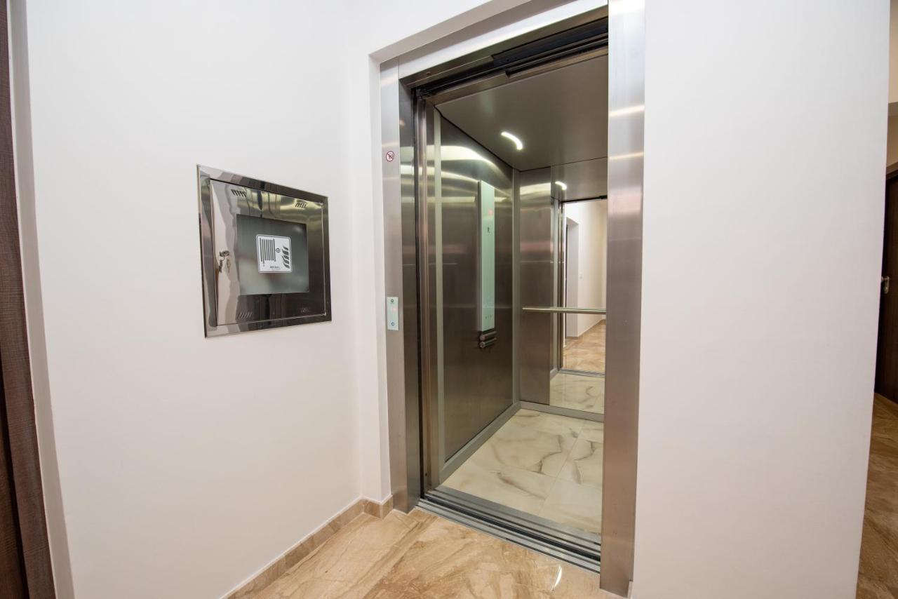 Apartment Katicic Split Exterior photo